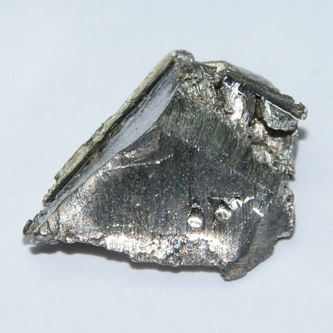 ইটারবিয়াম মৌলের প্রকৃত নমুনা